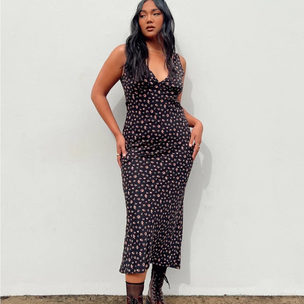 Princess Polly Sariah black floral midi